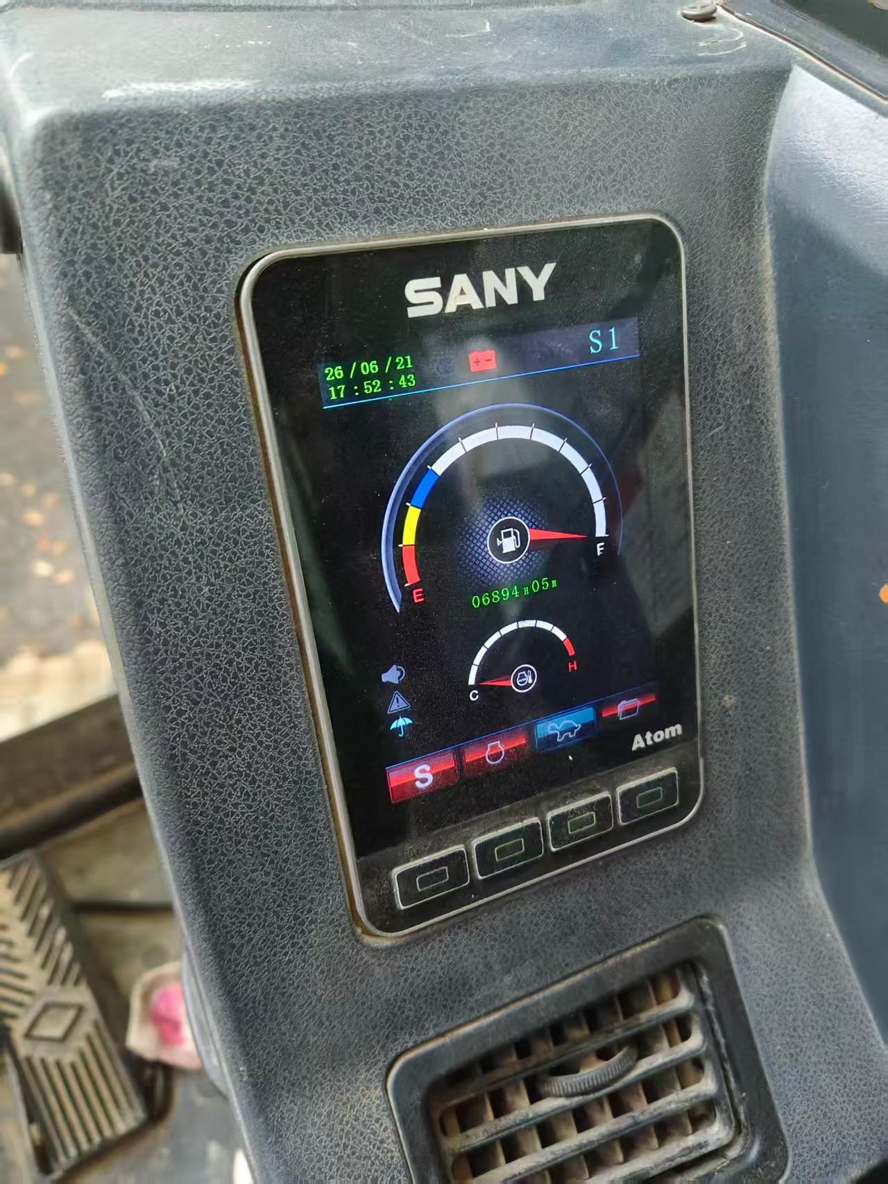 Buy Sany SY60 Used Excavator / 5