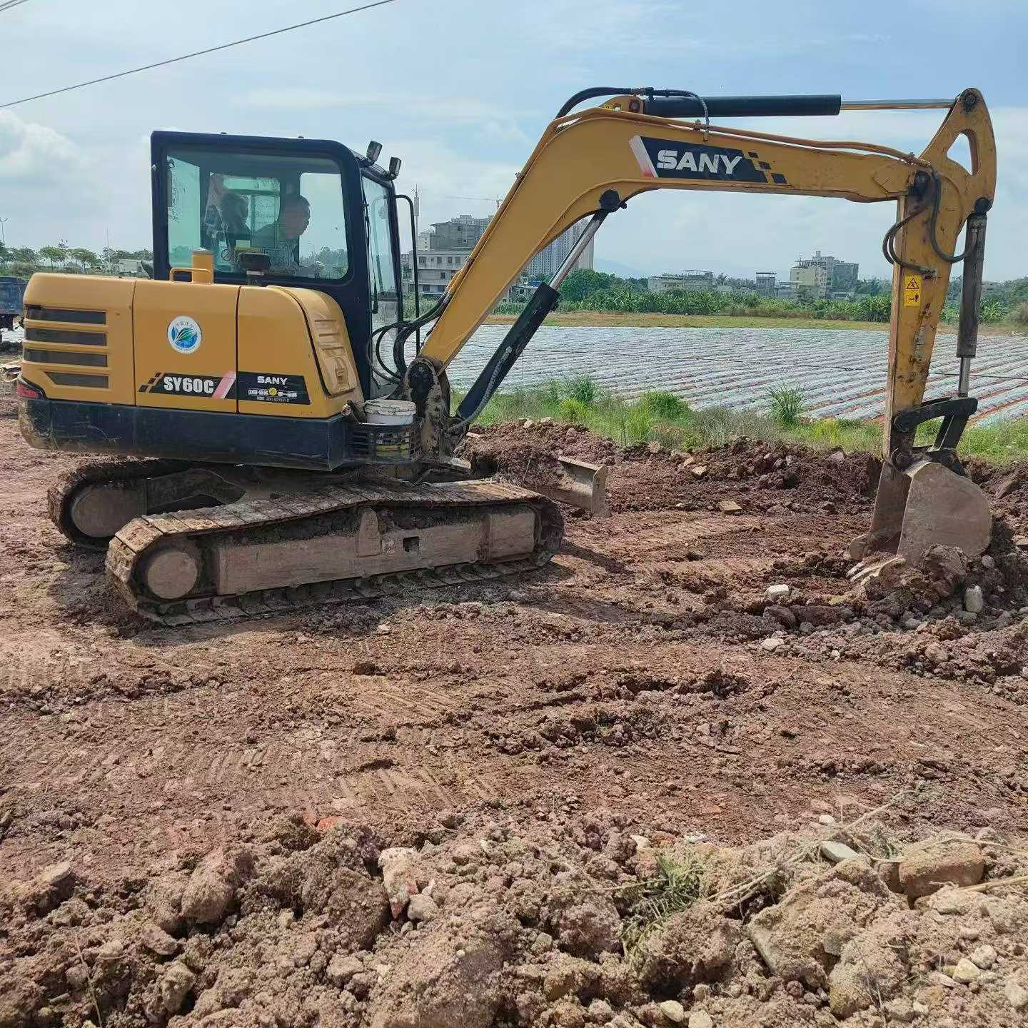 Buy Sany SY60 Used Excavator / 4
