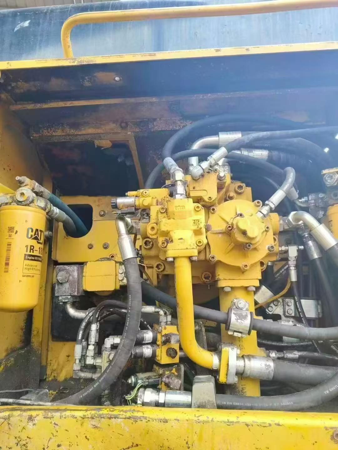 Buy Caterpillar 349E Used Excavator / 4