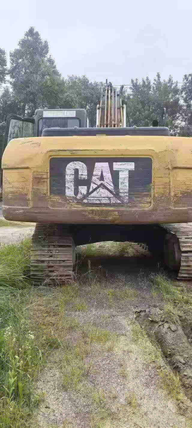 Buy Caterpillar 320D Used Excavator / 4