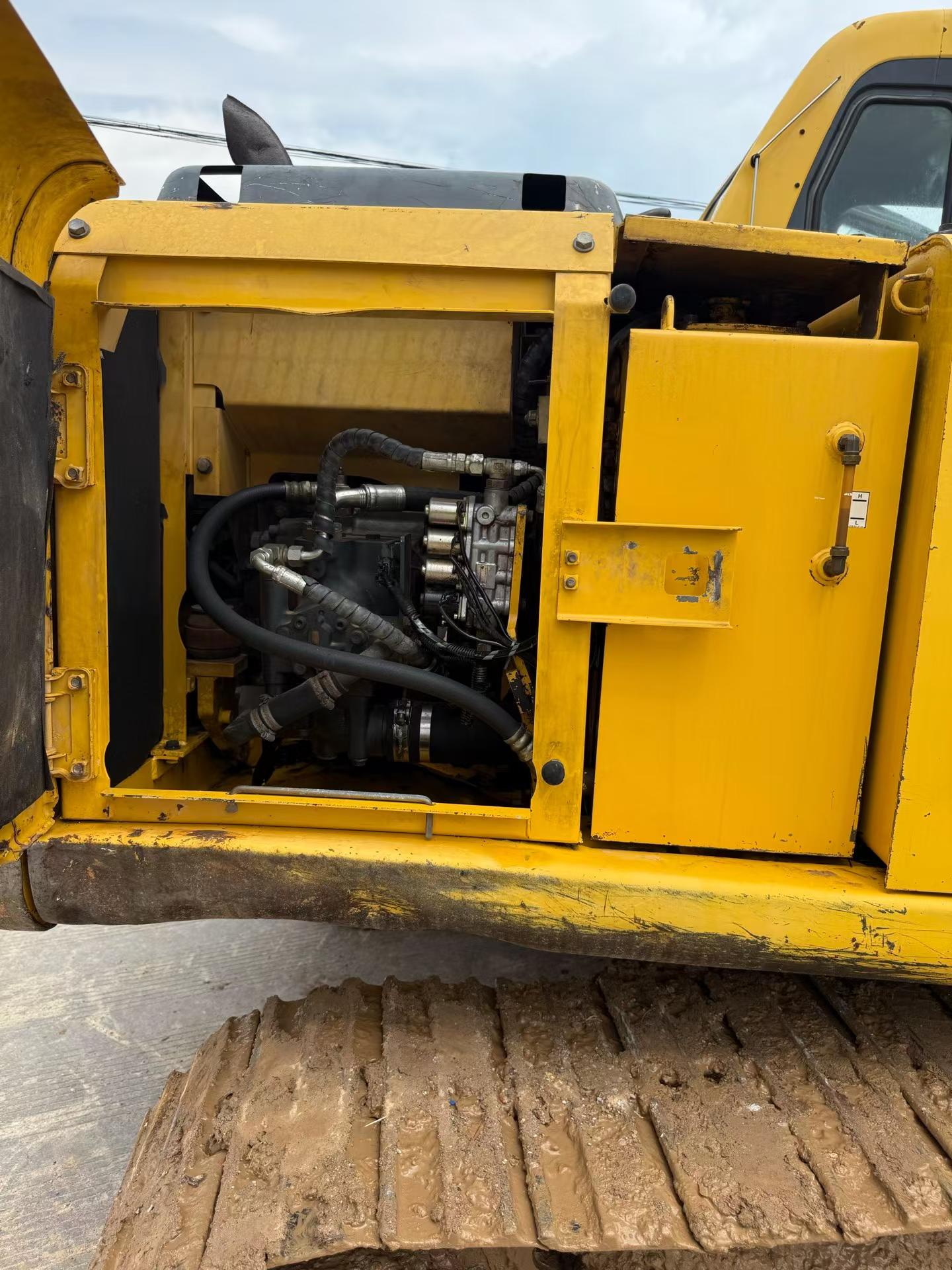 Buy Komatsu PC120-6E Used Excavator / 5