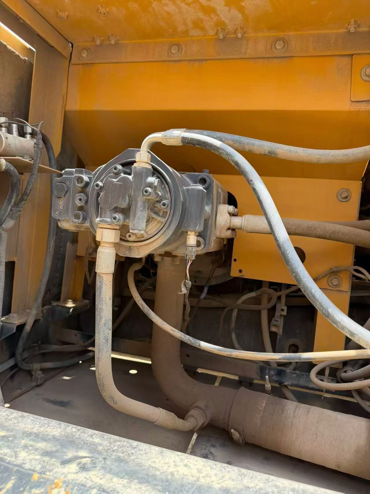 Buy Sany SY245H Used Excavator / 5