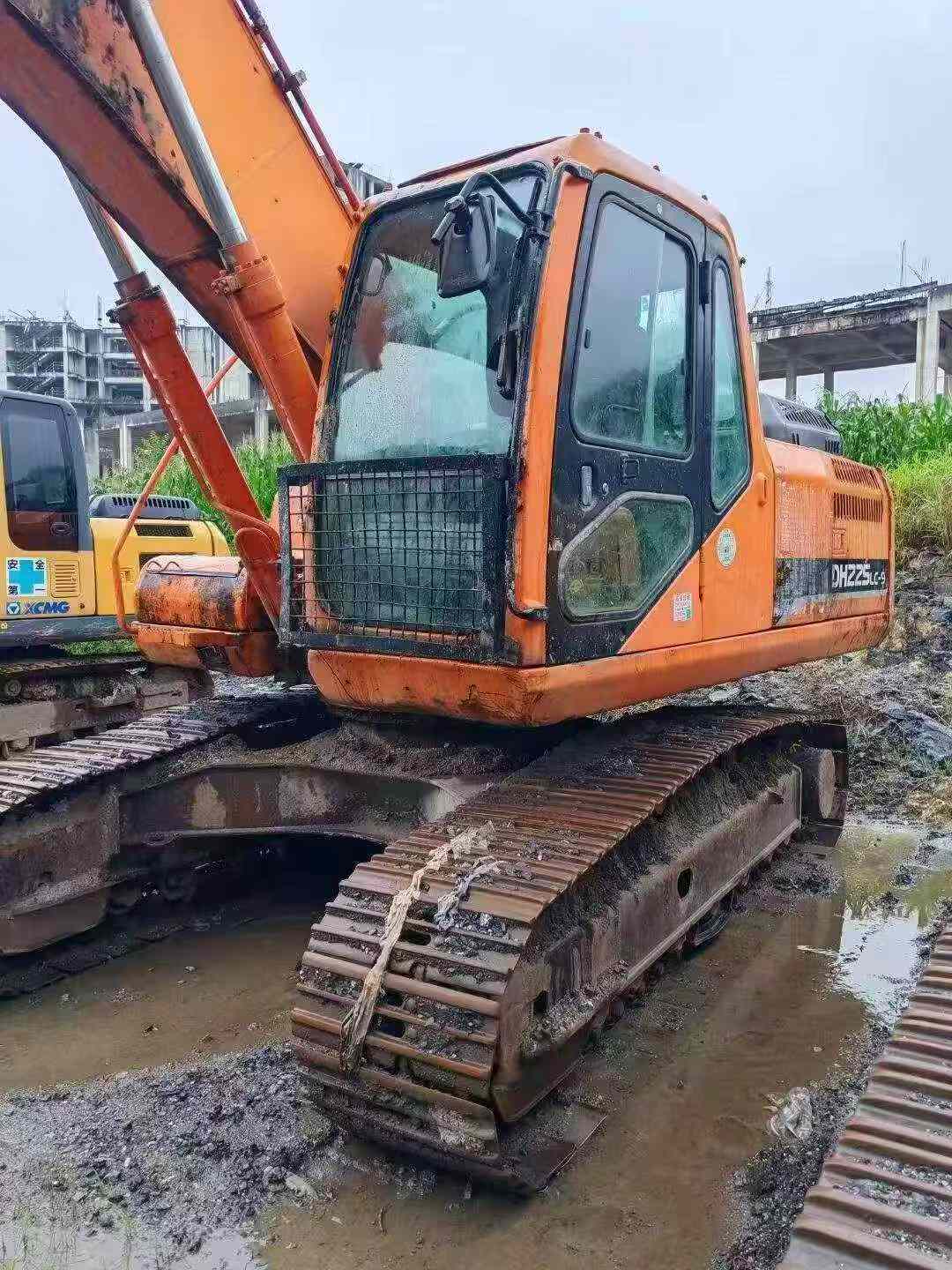 Buy Doosan DH215-7 Used Excavator / 3