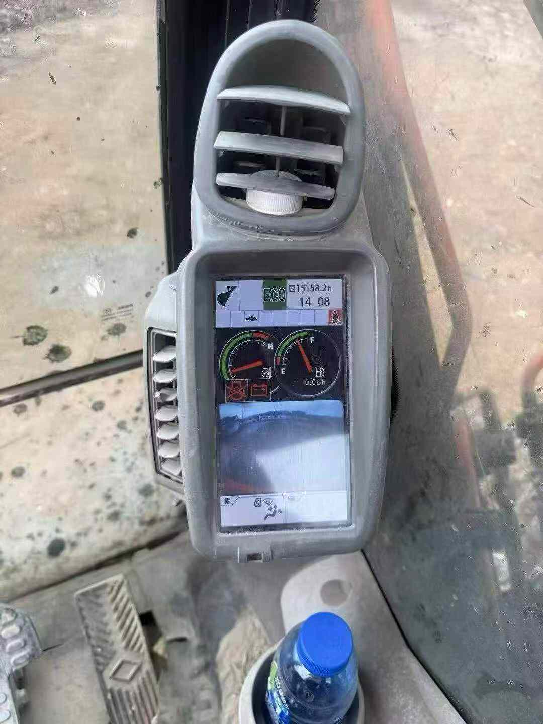 Buy Hitachi EX130H-5 Used Excavator / 6