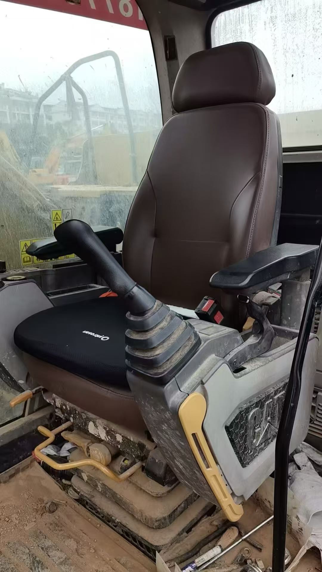 Buy Caterpillar 320A Used Excavator / 4