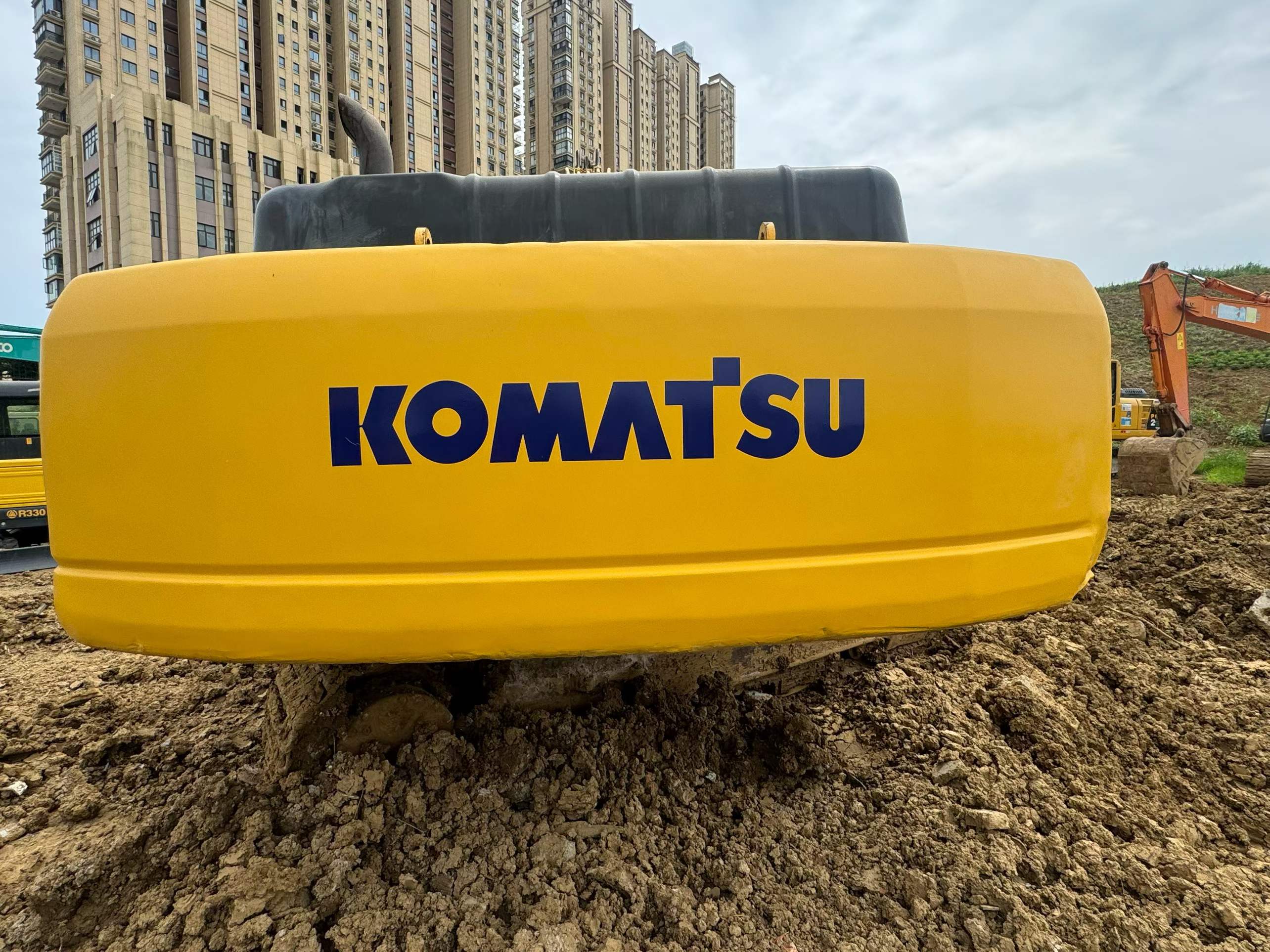 Buy Komatsu PC360-7 Used Excavator / 3