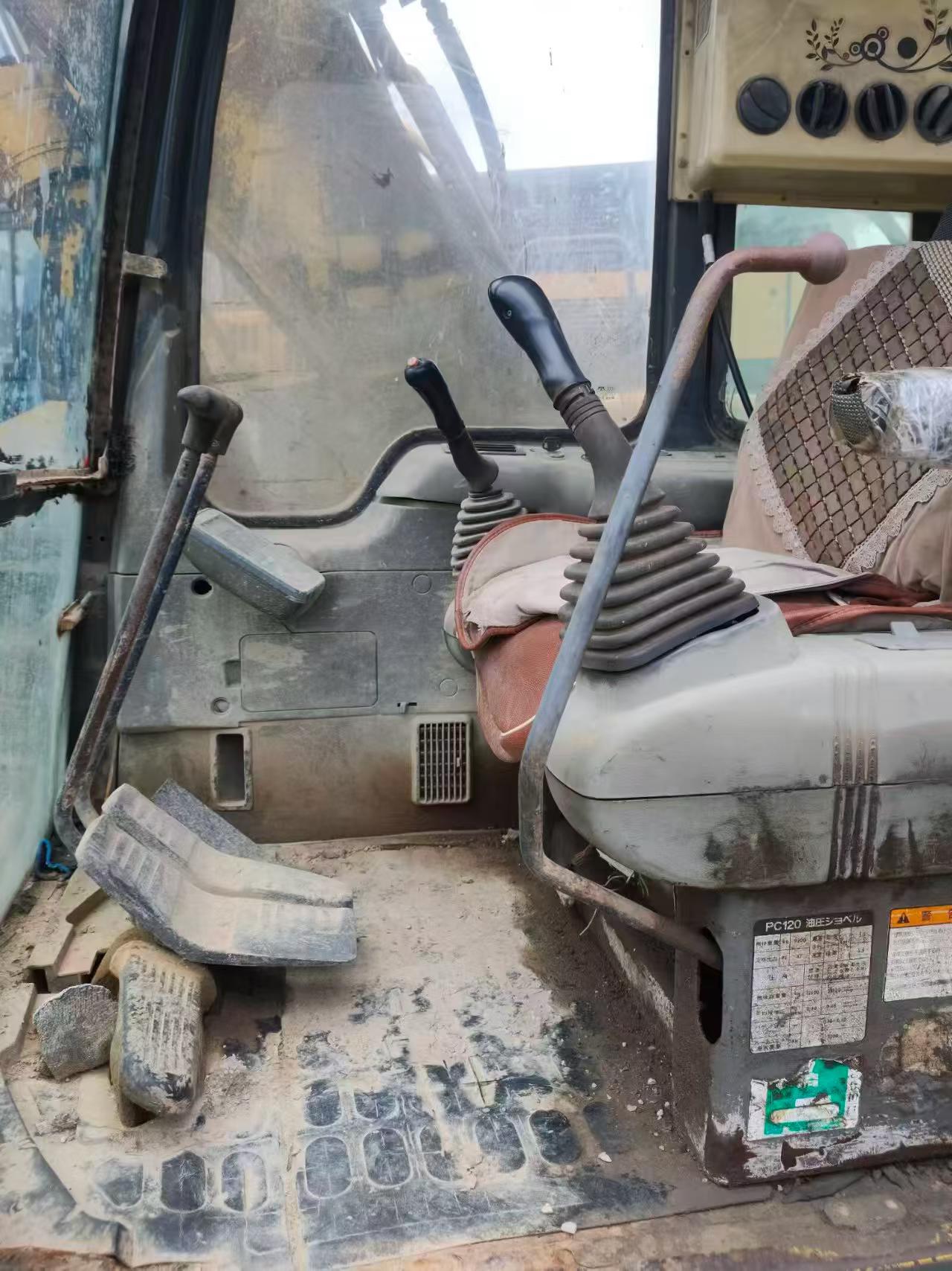 Buy Komatsu PC120-6 Used Excavator / 6