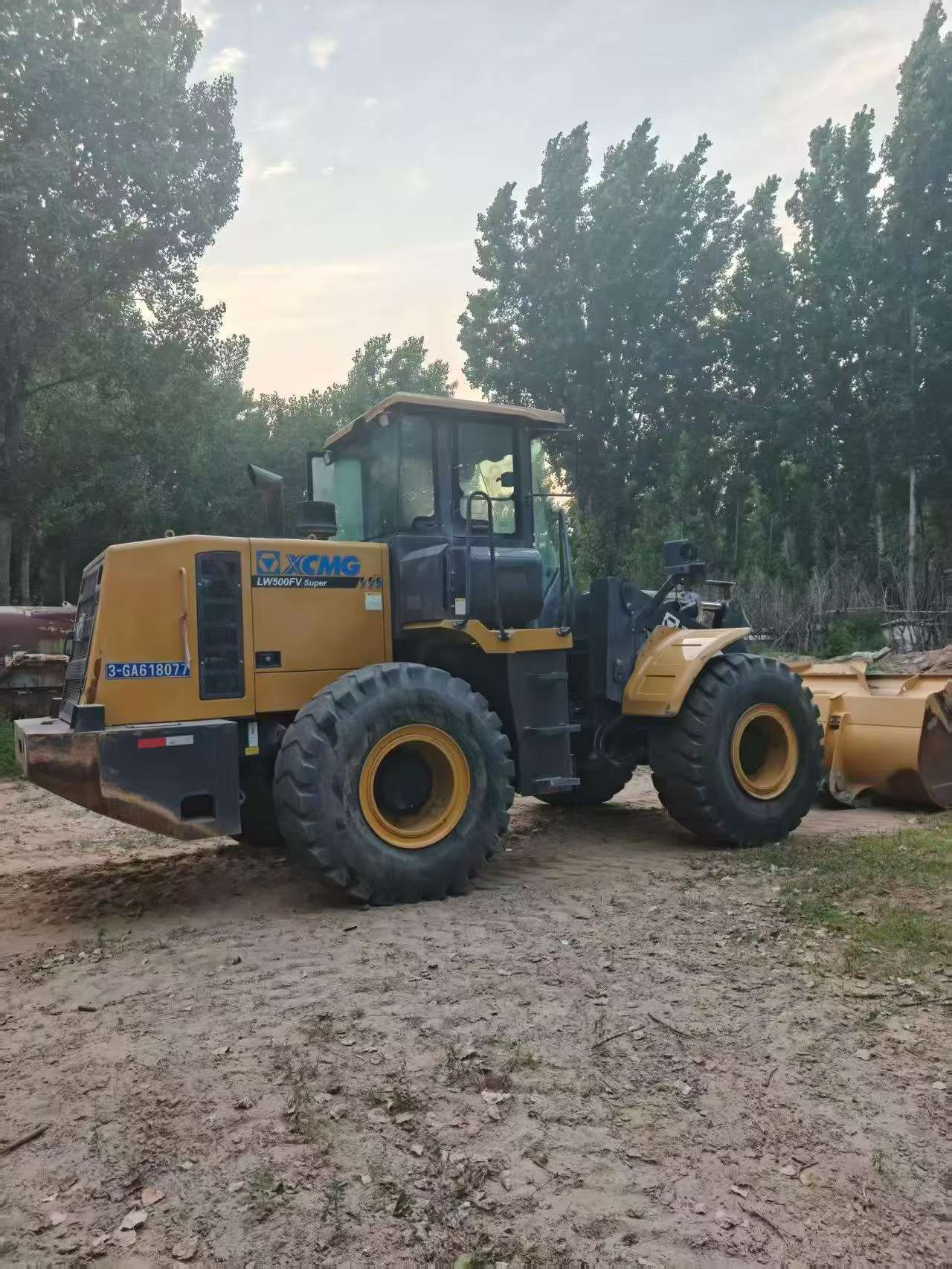 Buy XCMG LW500FV Used Loader / 3