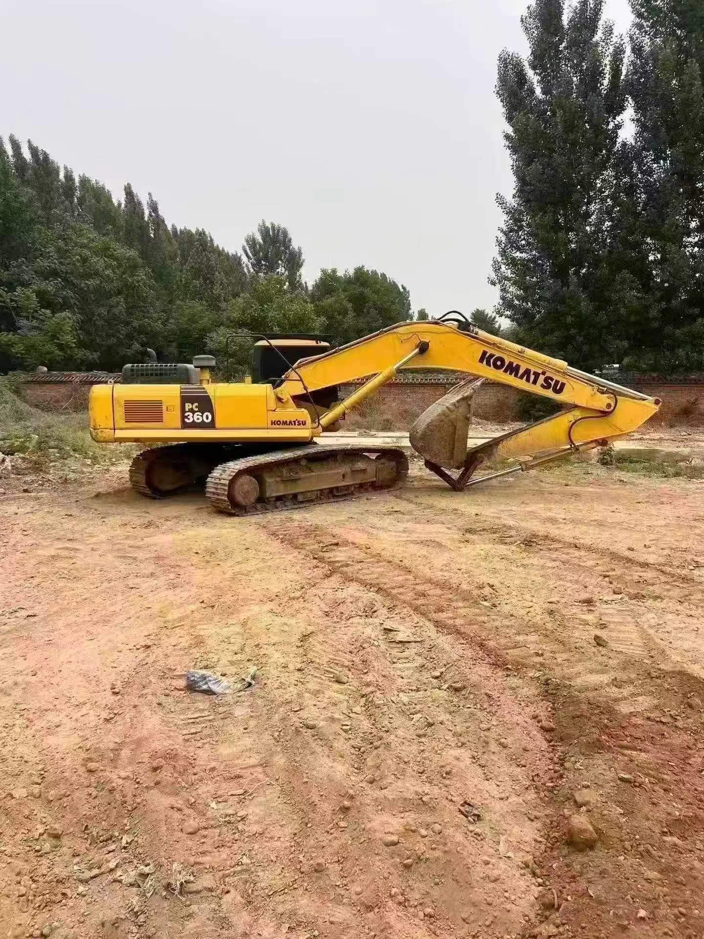Buy Komatsu PC360-7 Used Excavator / 2