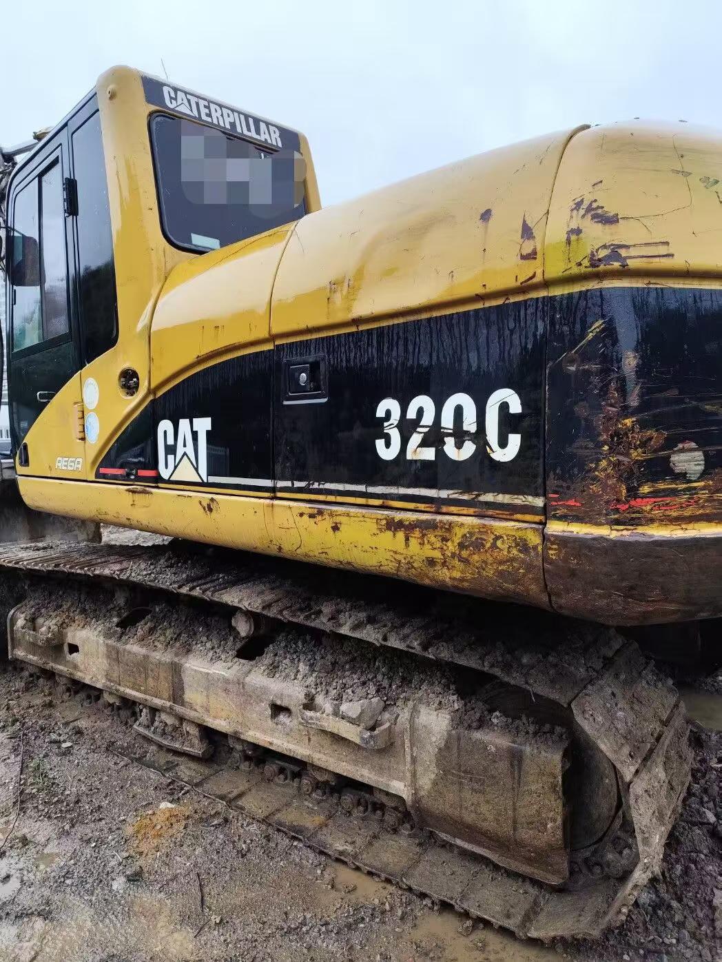Buy Caterpillar 320C Used Excavator / 6