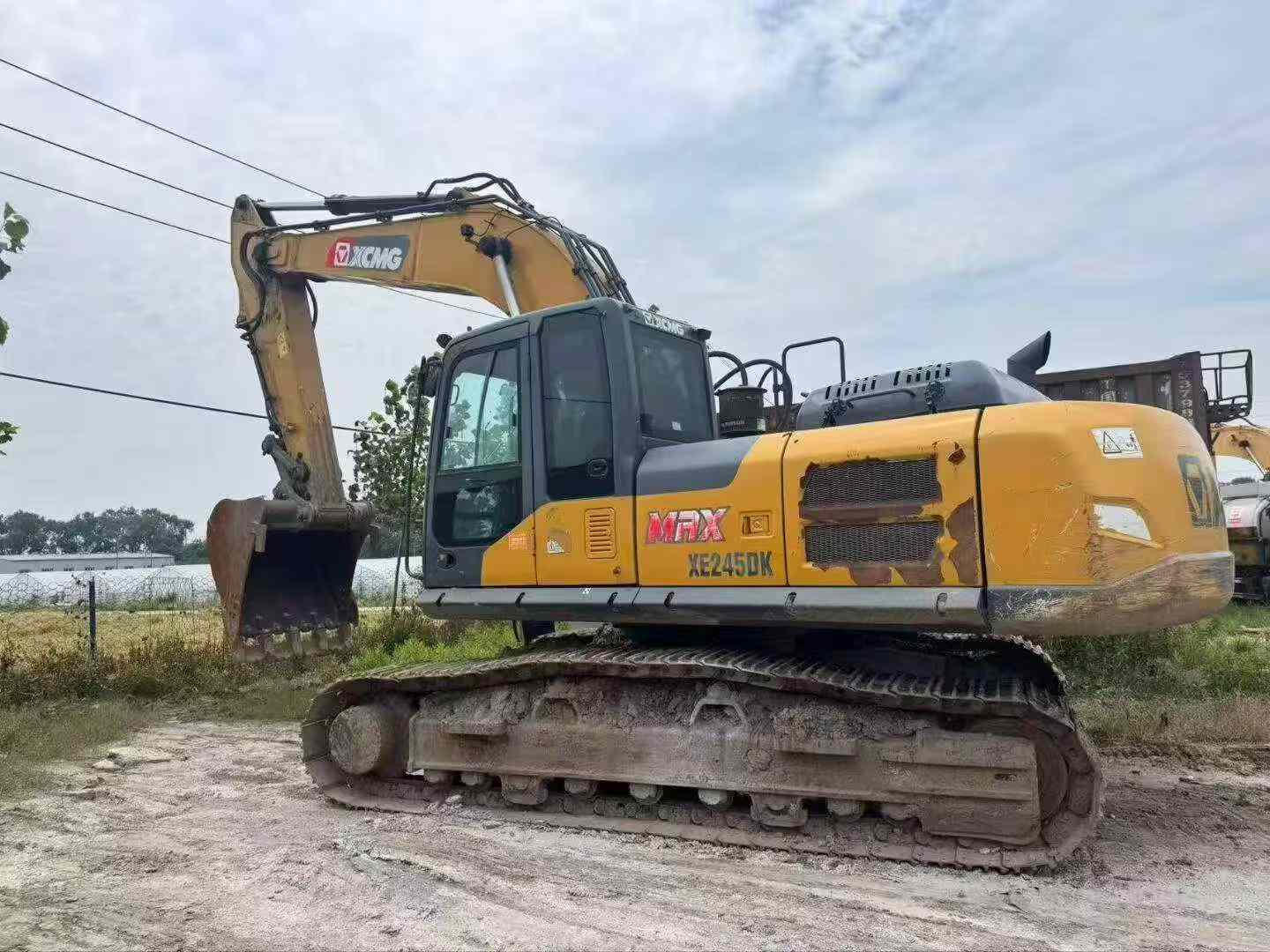 Buy XCMG XE245D Used Excavator / 5