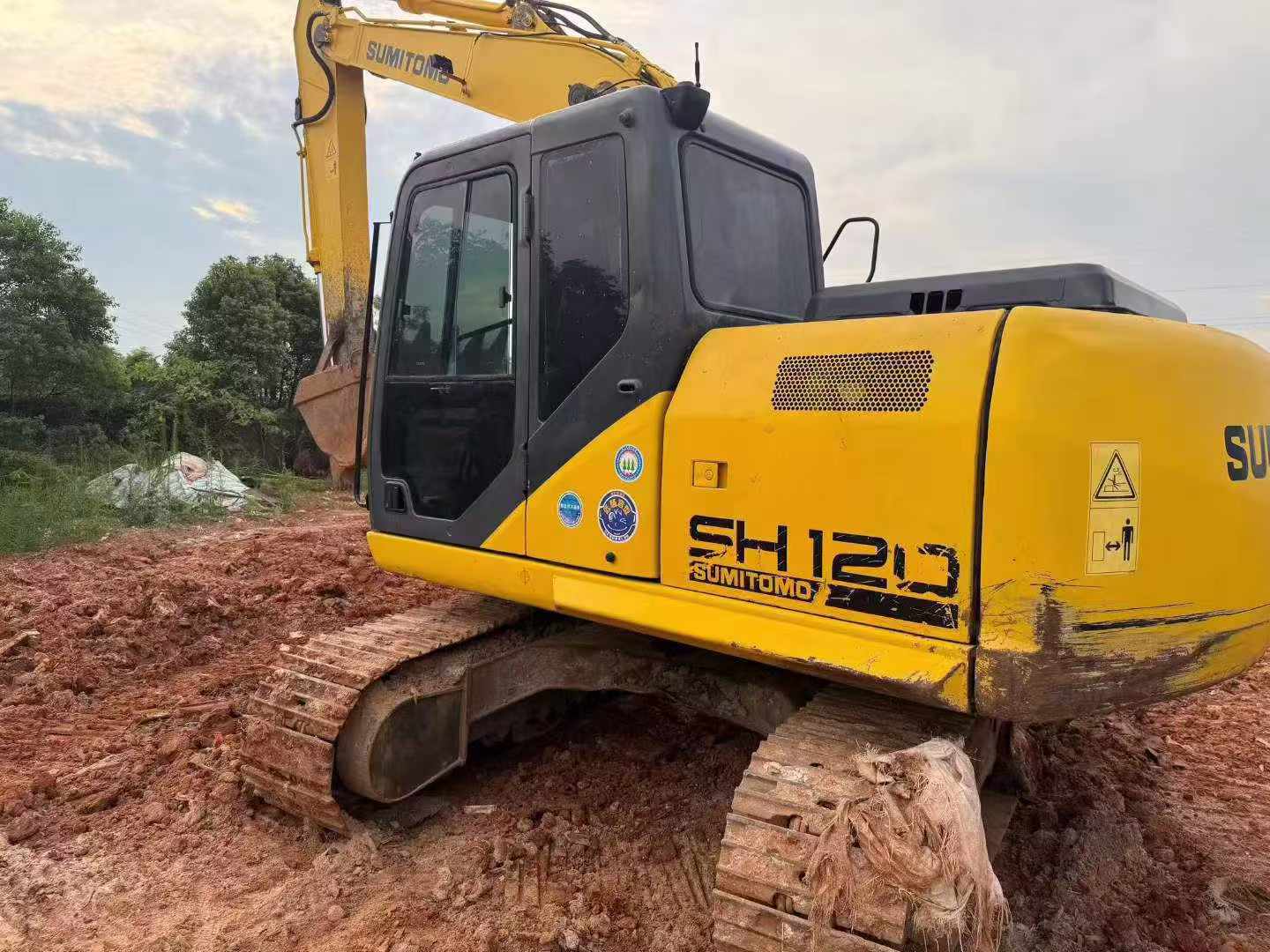 Buy Sumitomo SH120 Used Excavator / 3