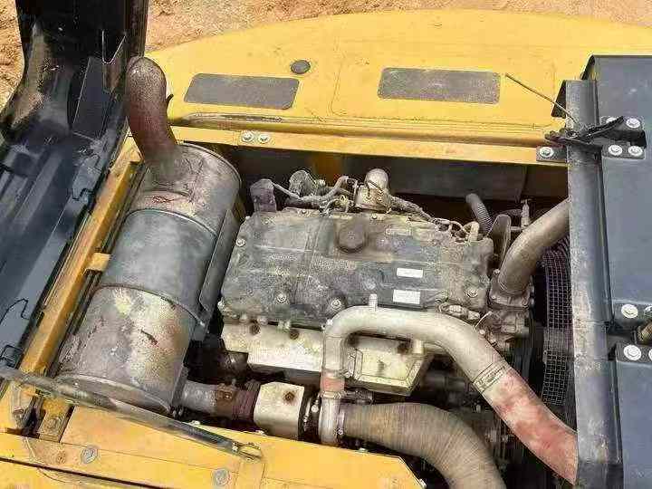 Buy Sany SY200C Used Excavator / 3