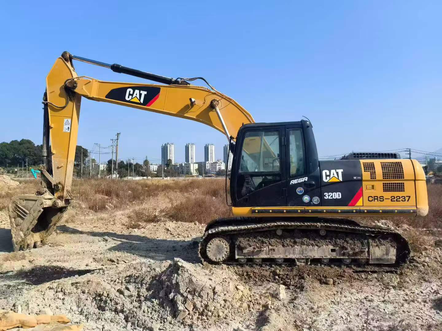 Buy Caterpillar 320A Used Excavator / 7