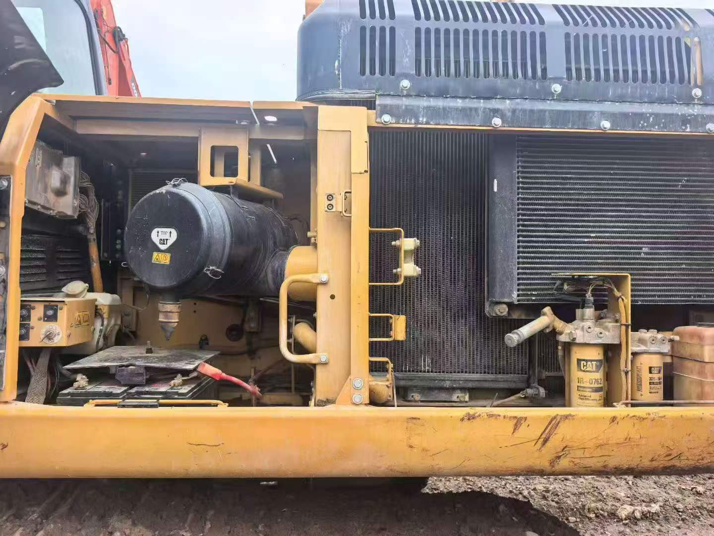 Buy Caterpillar 336E Used Excavator / 4