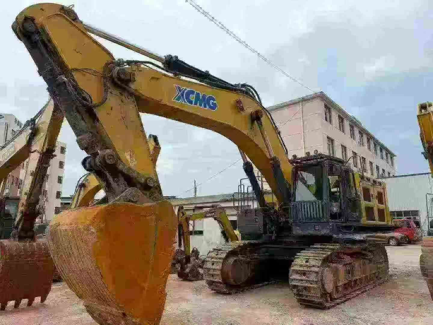 Buy XCMG XE750D Used Excavator / 3