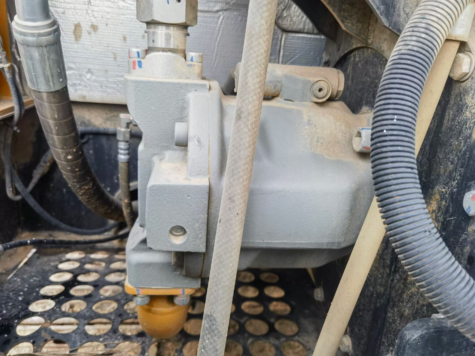 Buy Sany SY60 Used Excavator / 6