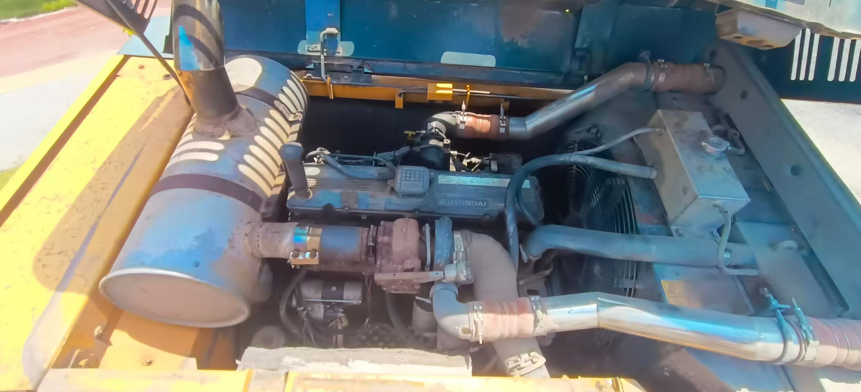 Buy Hyundai R350LVS Used Excavator / 7