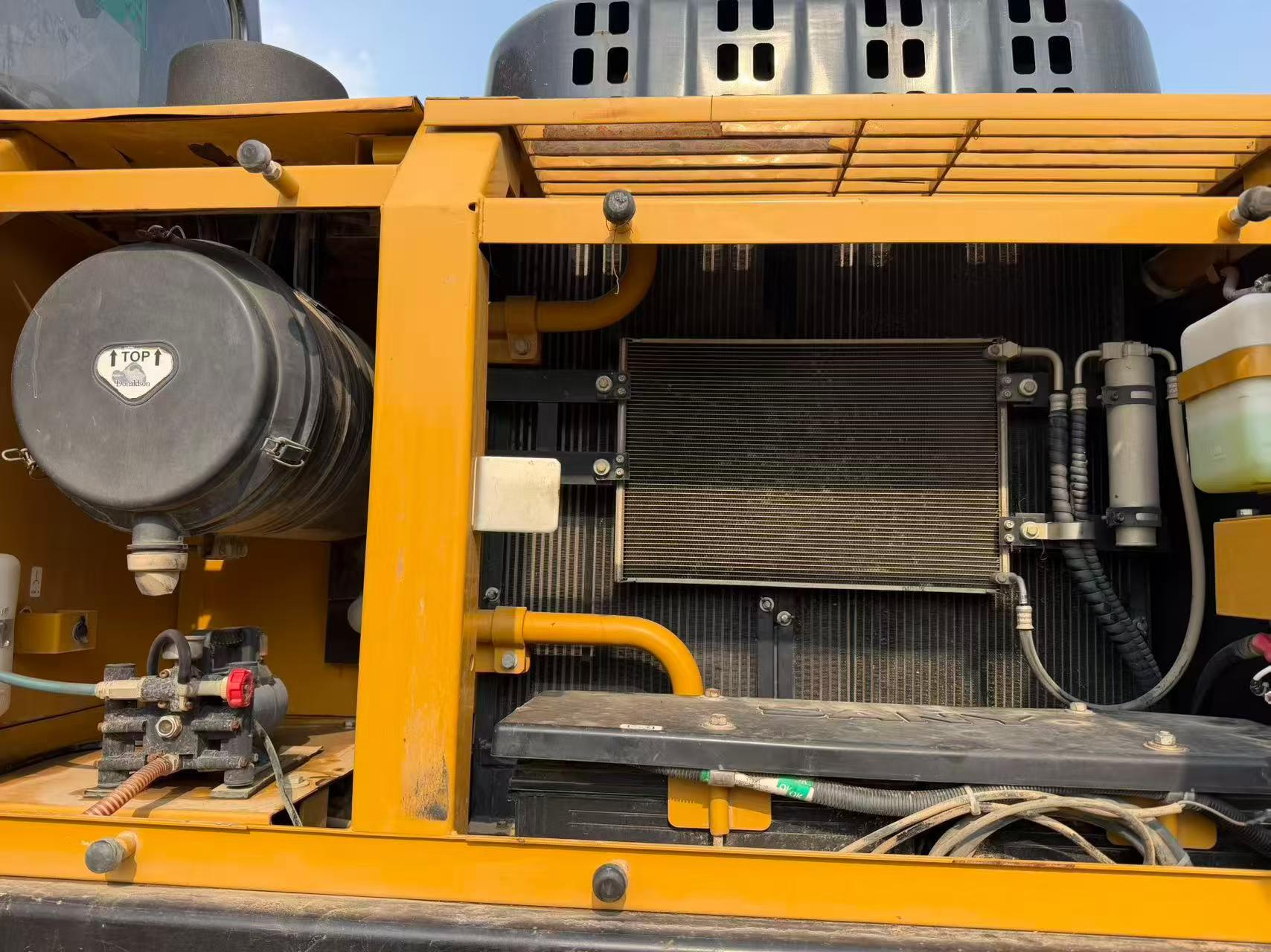 Buy Sany SY200C Used Excavator / 7
