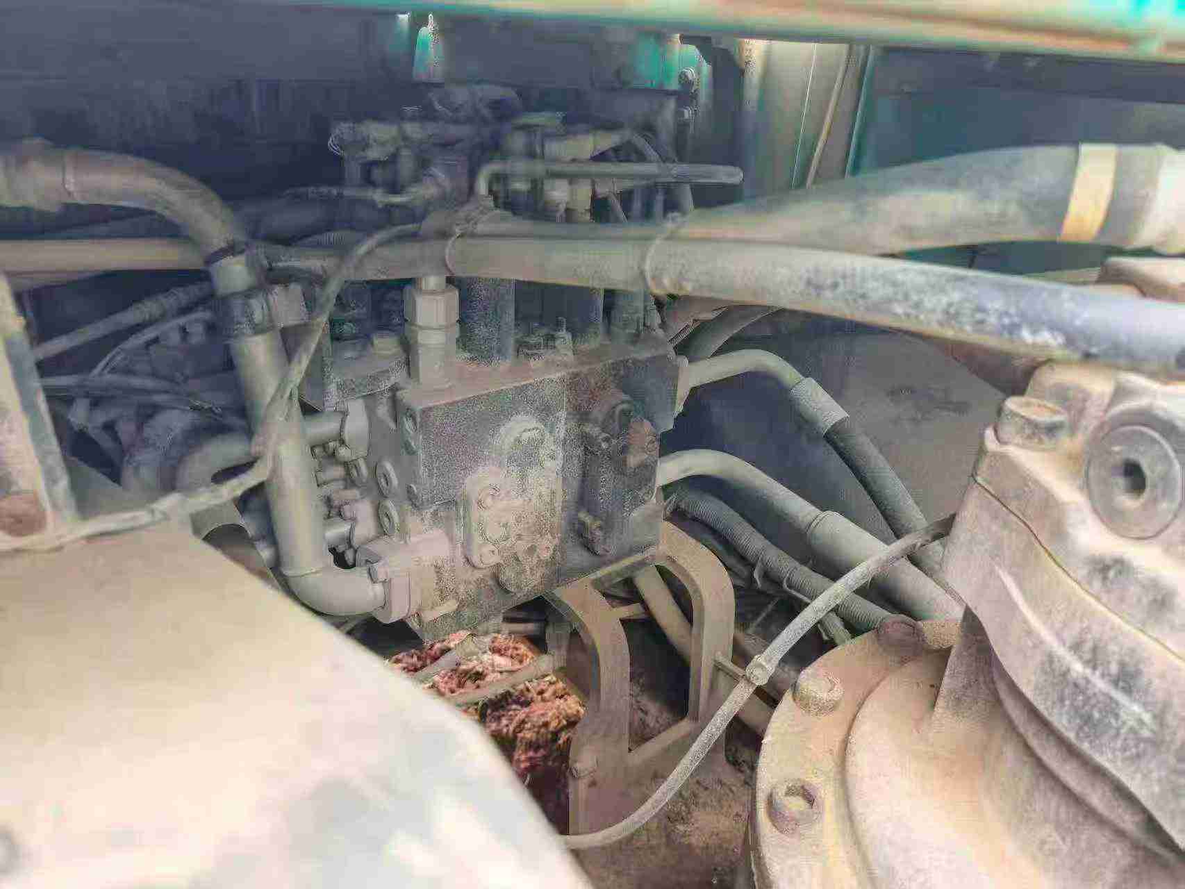 Buy Kobelco SK350-8 Used Excavator / 8