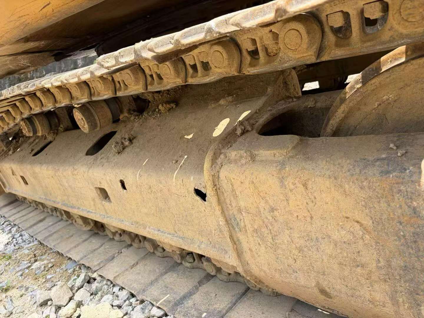 Buy Caterpillar 320A Used Excavator / 8