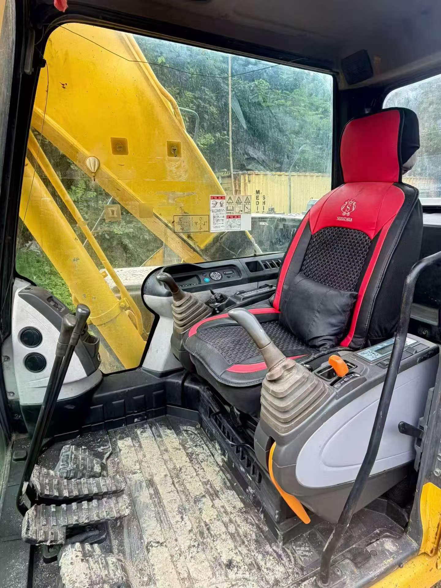 Buy Sumitomo SH200A5 Used Excavator / 9