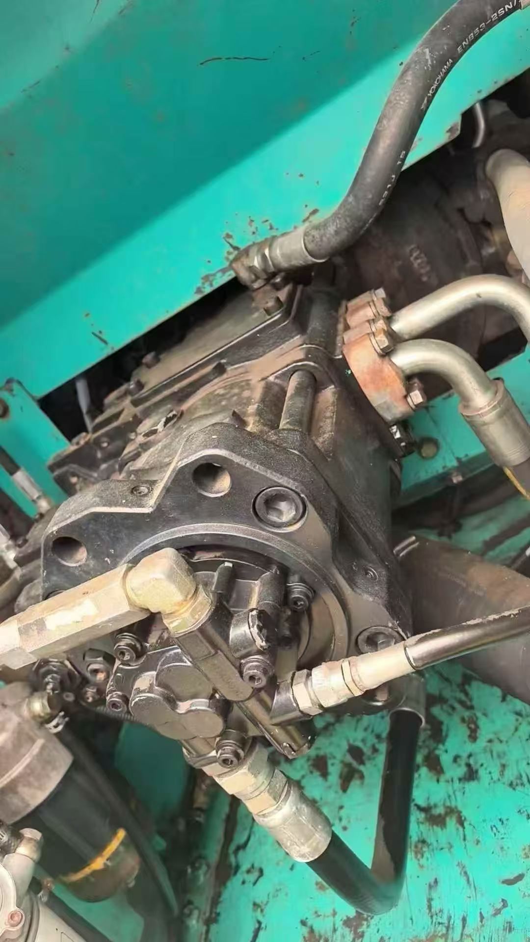 Buy Kobelco SK200-8 Used Excavator / 6