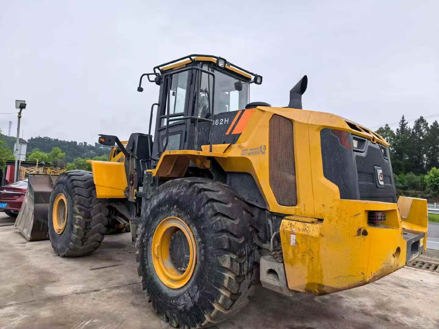 Compre Cargadora LiuGong ZL60F Usada / 2