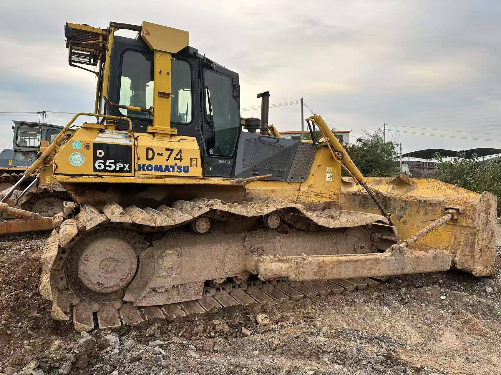 Buy Komatsu PC15R-8 Used Excavator / 4