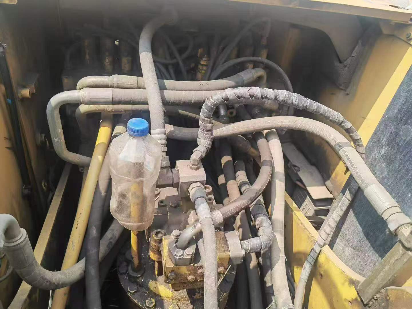 Buy Caterpillar 320A Used Excavator / 8