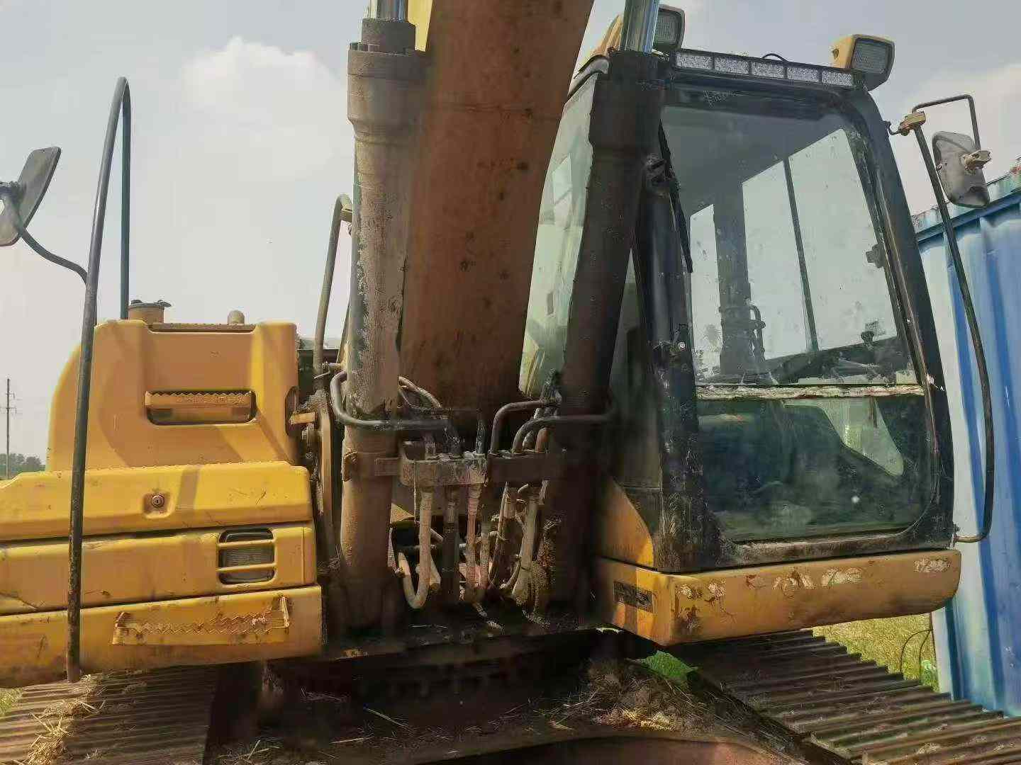 Buy Caterpillar 320A Used Excavator / 2