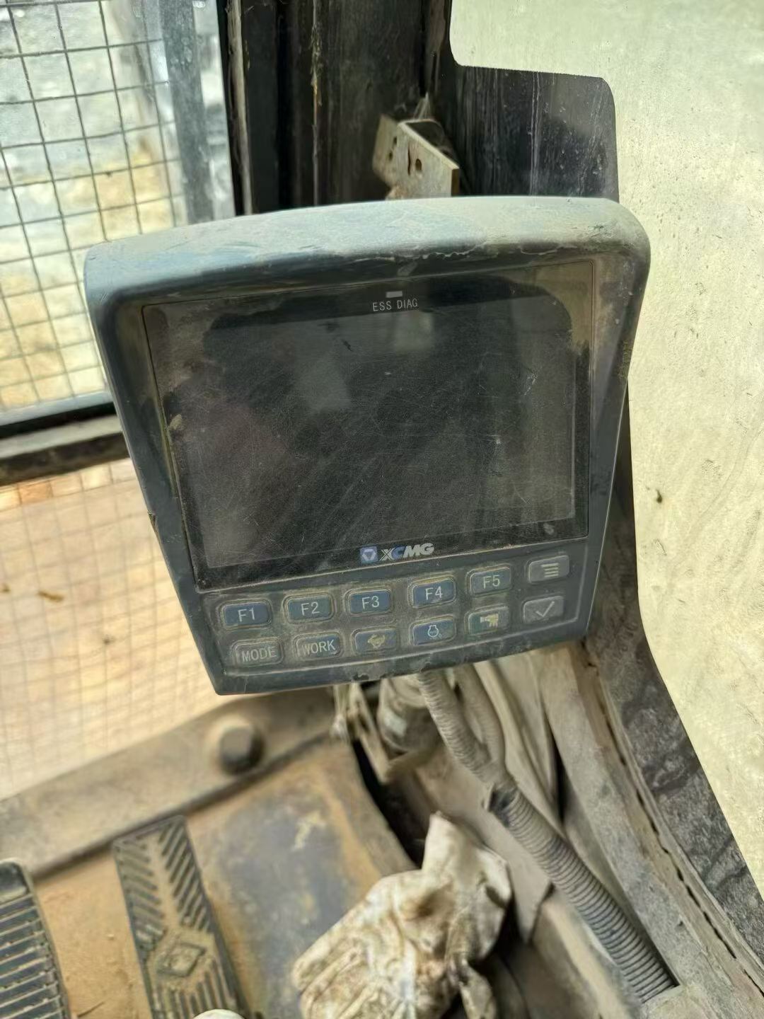 Buy XCMG XE215 Used Excavator / 4