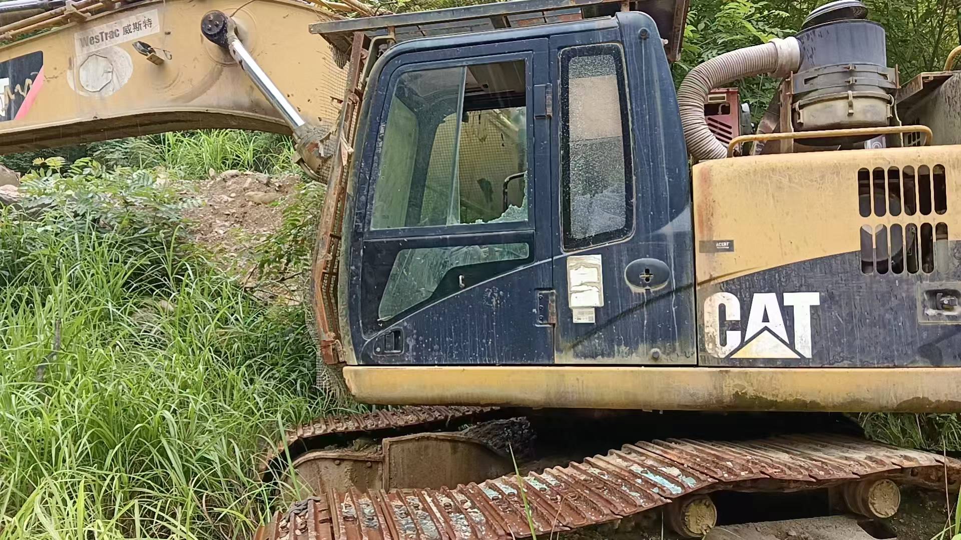 Buy Caterpillar 349E Used Excavator / 2