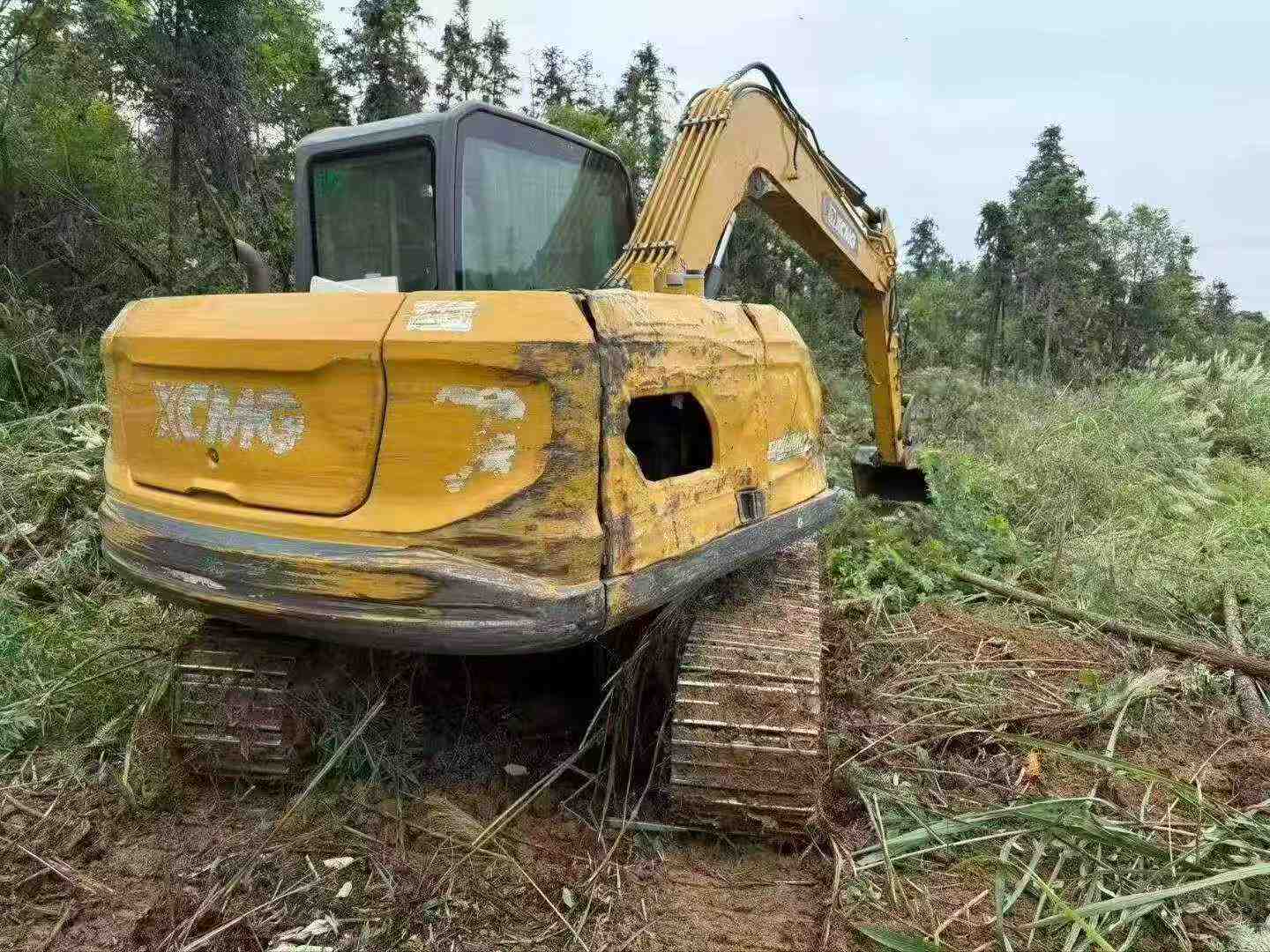 Buy XCMG XE75C Used Excavator / 5