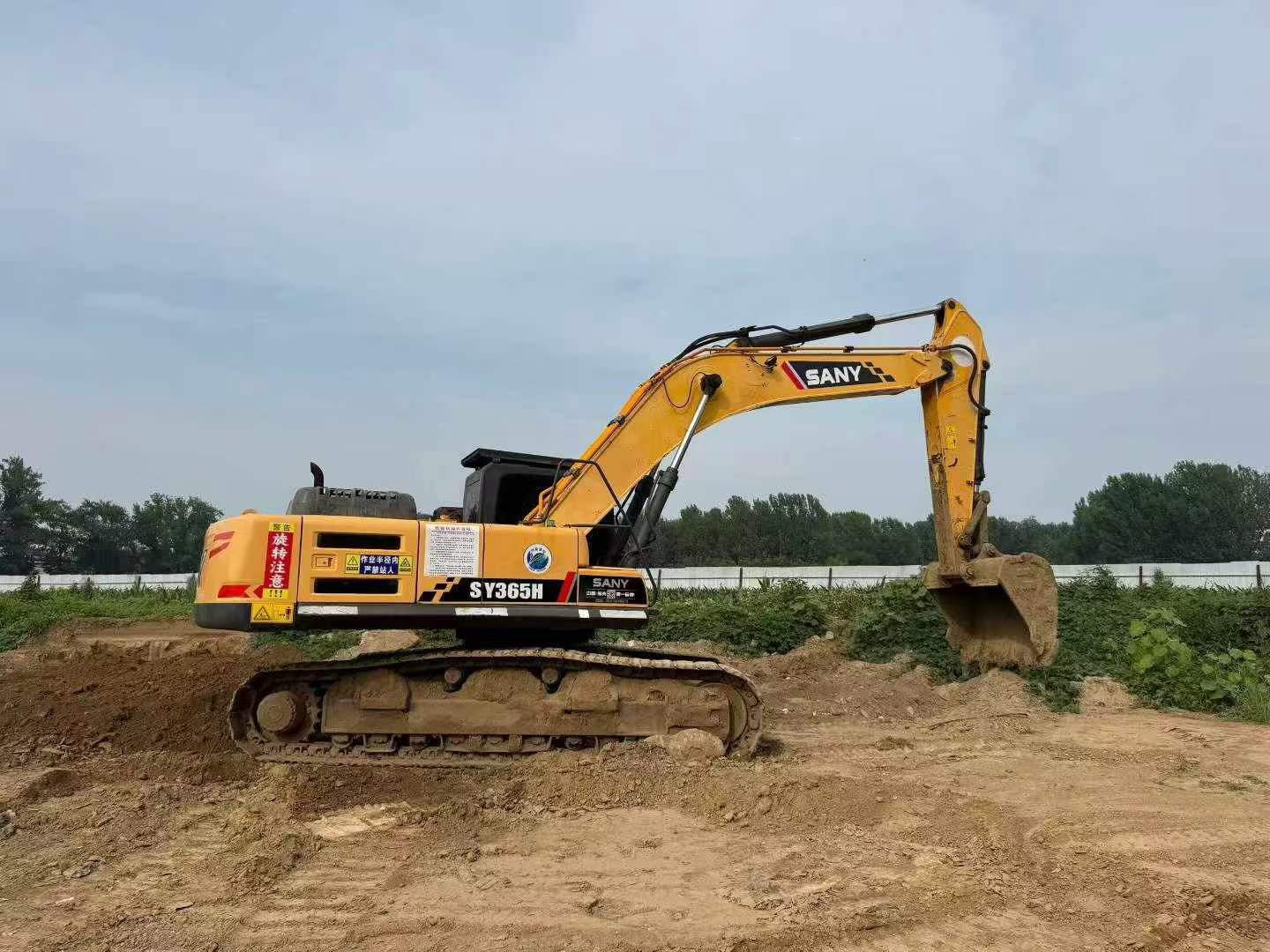 Buy Sany SY365C-8 Used Excavator / 2