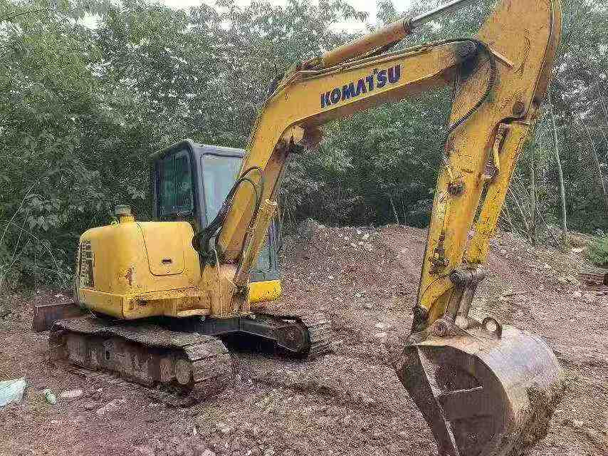 Buy Komatsu PC56-7 Used Excavator / 2