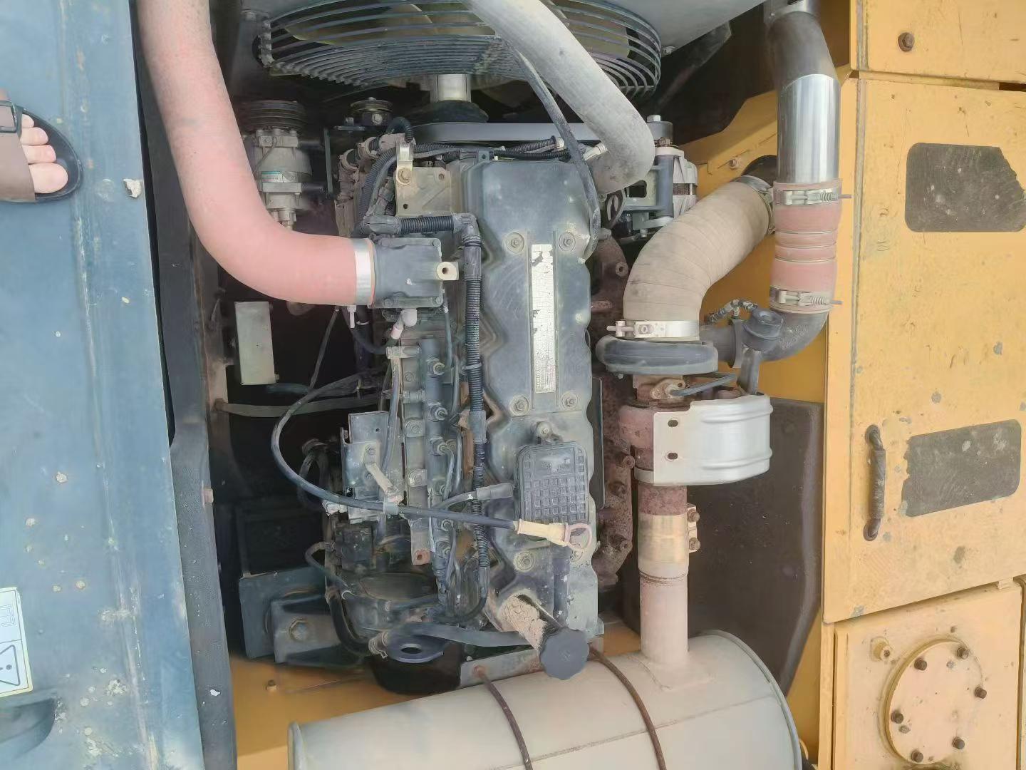 Buy Hyundai R215VS Used Excavator / 9