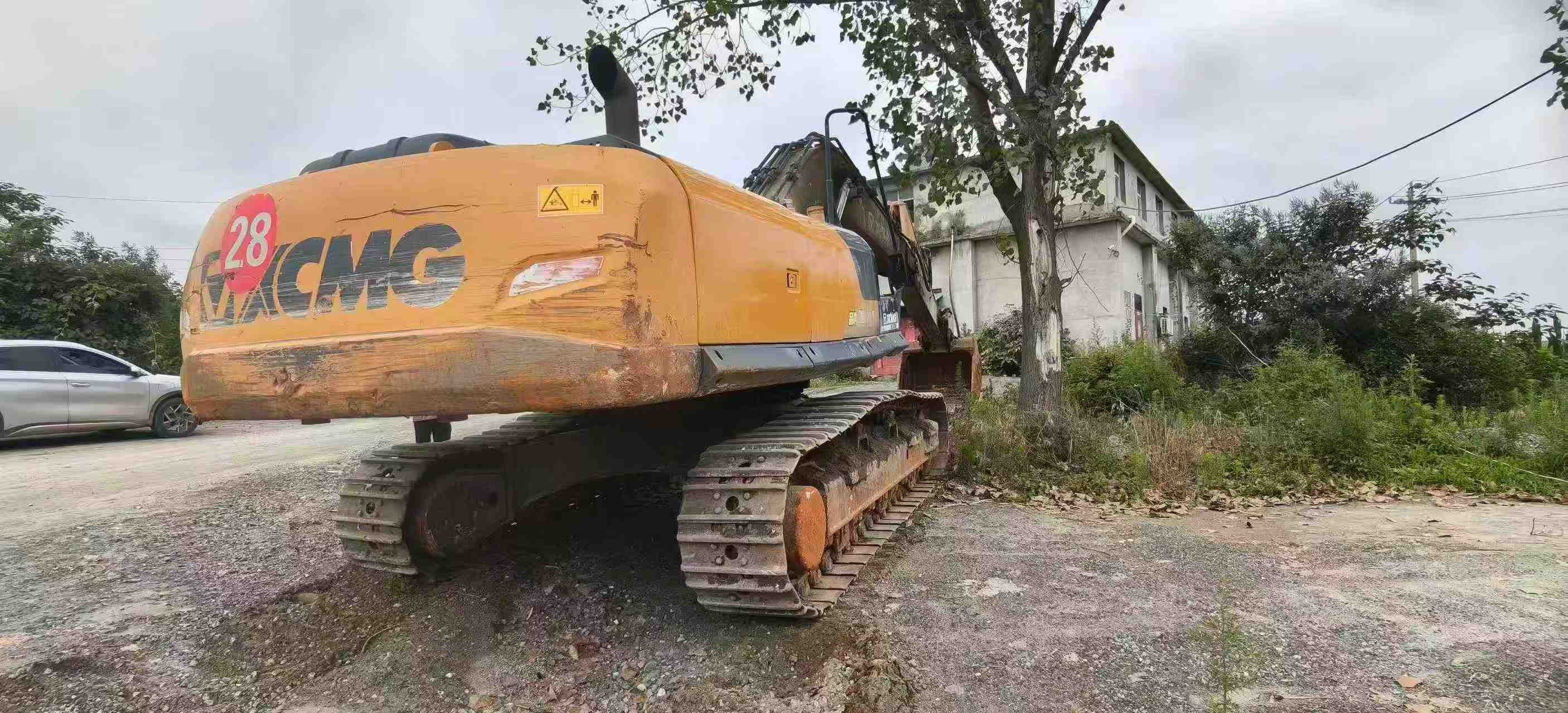 Buy XCMG XE380K Used Excavator / 2