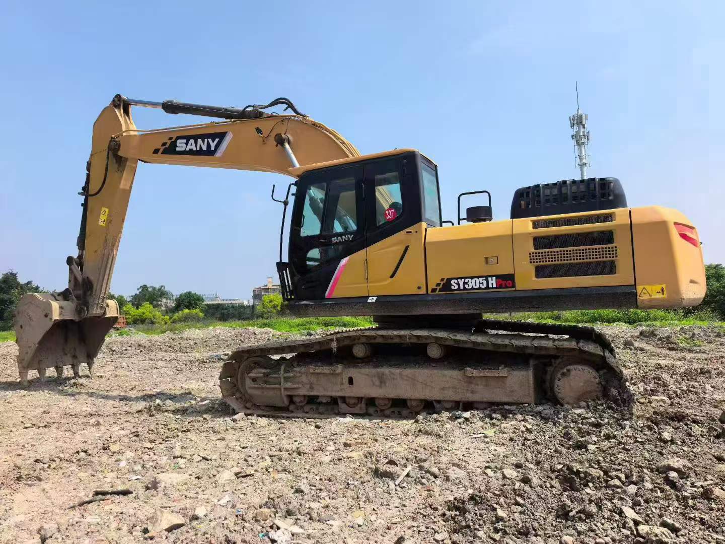 Buy Sany SY305C Used Excavator / 4