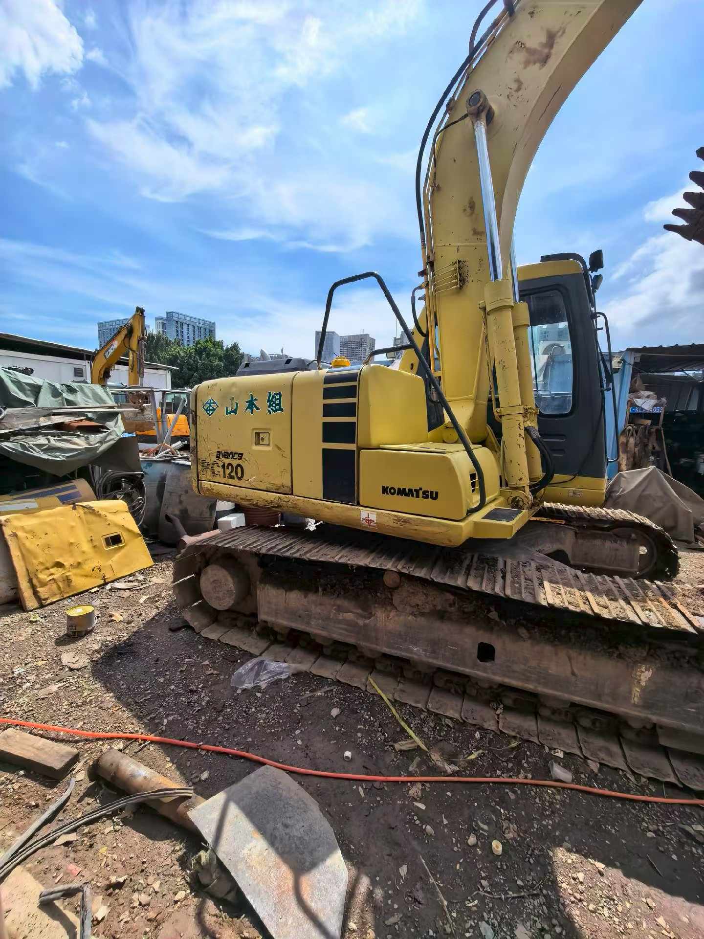 Buy Komatsu PC120-6 Used Excavator / 3