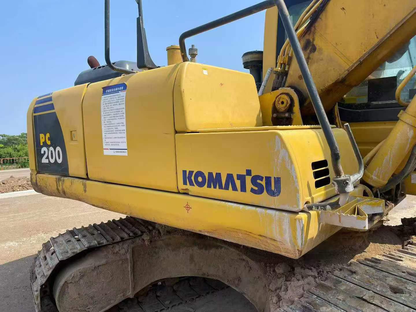 Buy Komatsu PC200 Used Excavator / 4