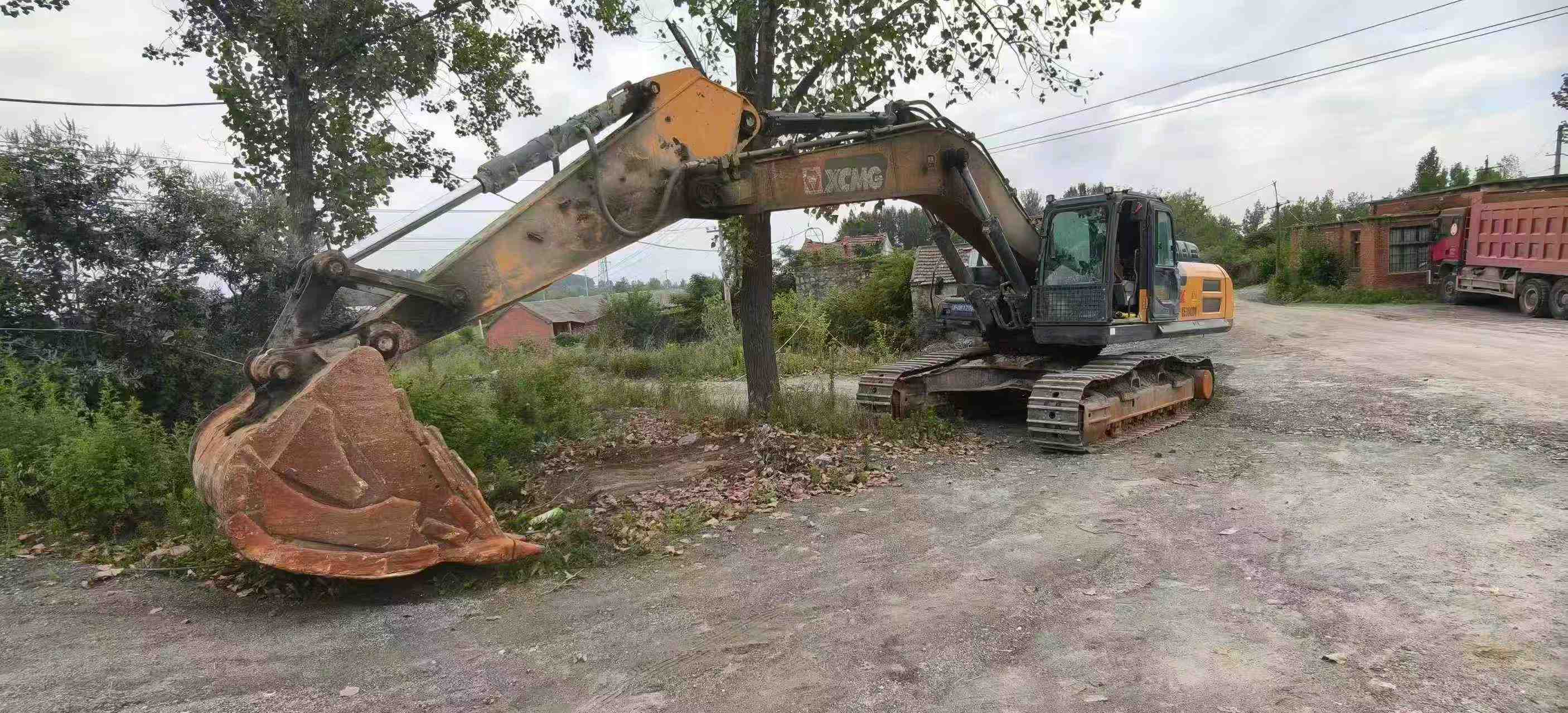 Buy XCMG XE380K Used Excavator / 4
