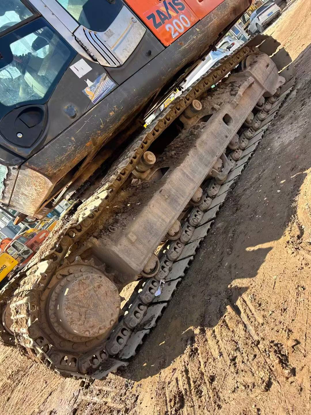 Buy Hitachi EX200-3 Used Excavator / 5