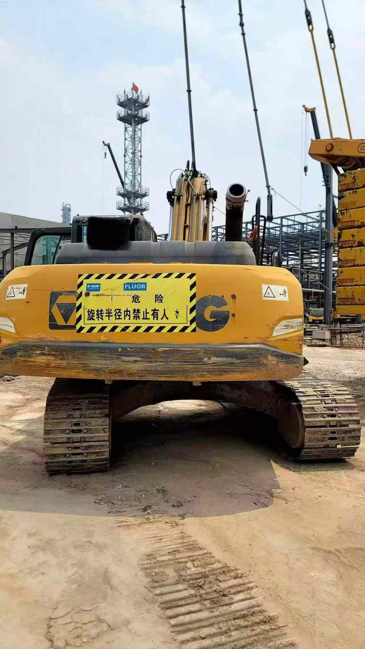Buy XCMG XE245D Used Excavator / 3