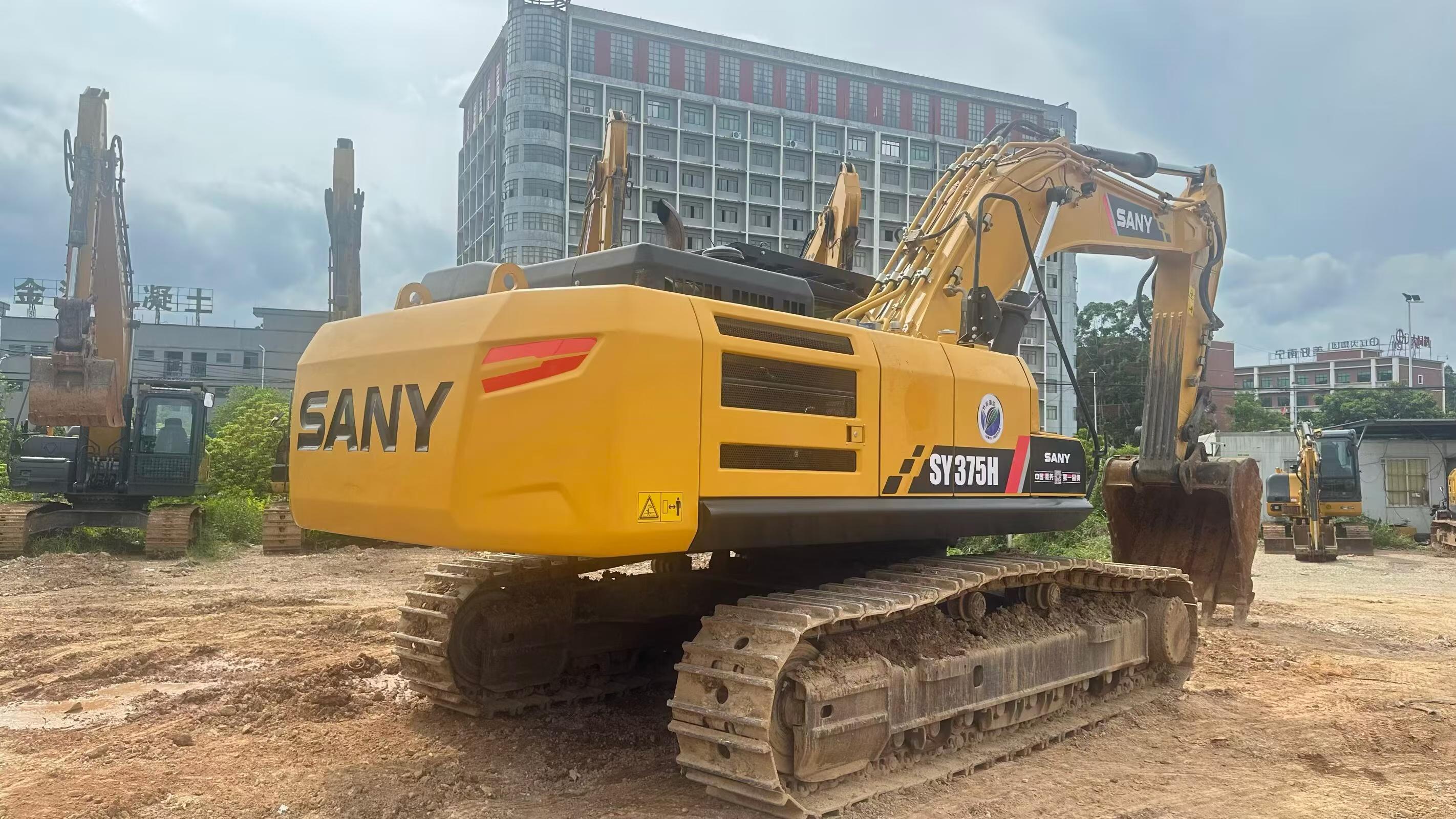 Buy Sany SY375H Used Excavator / 2