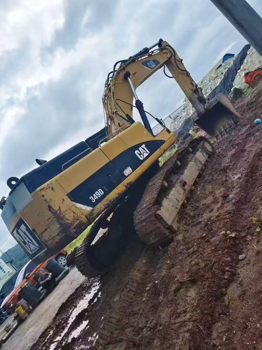 Buy Caterpillar 349E Used Excavator / 3
