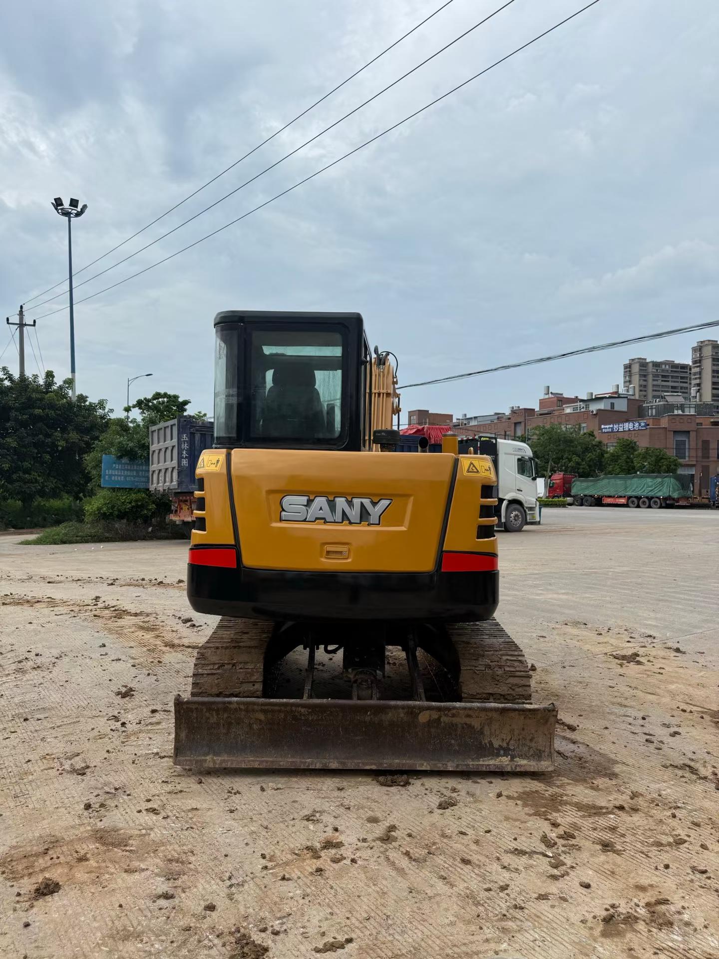 Buy Sany SY60 Used Excavator / 3