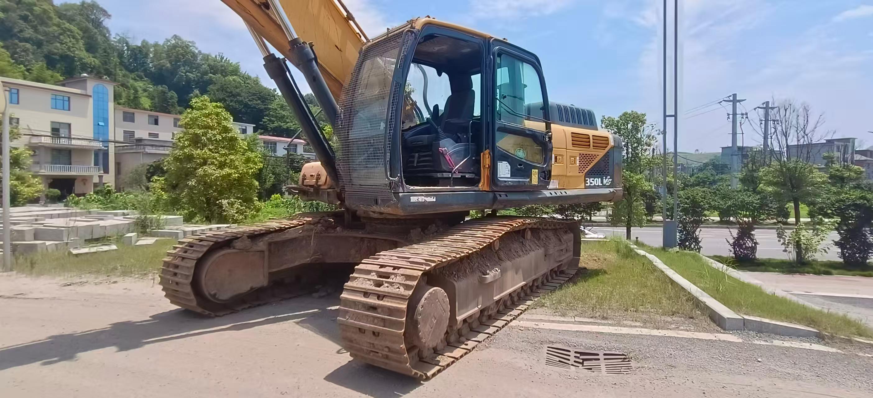 Buy Hyundai R350LVS Used Excavator / 5