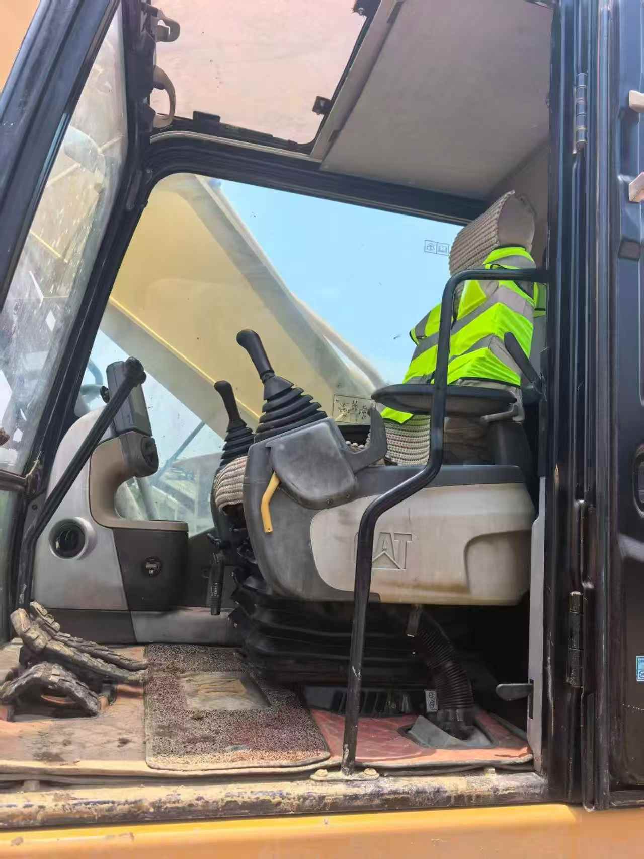 Buy Caterpillar 336E Used Excavator / 5