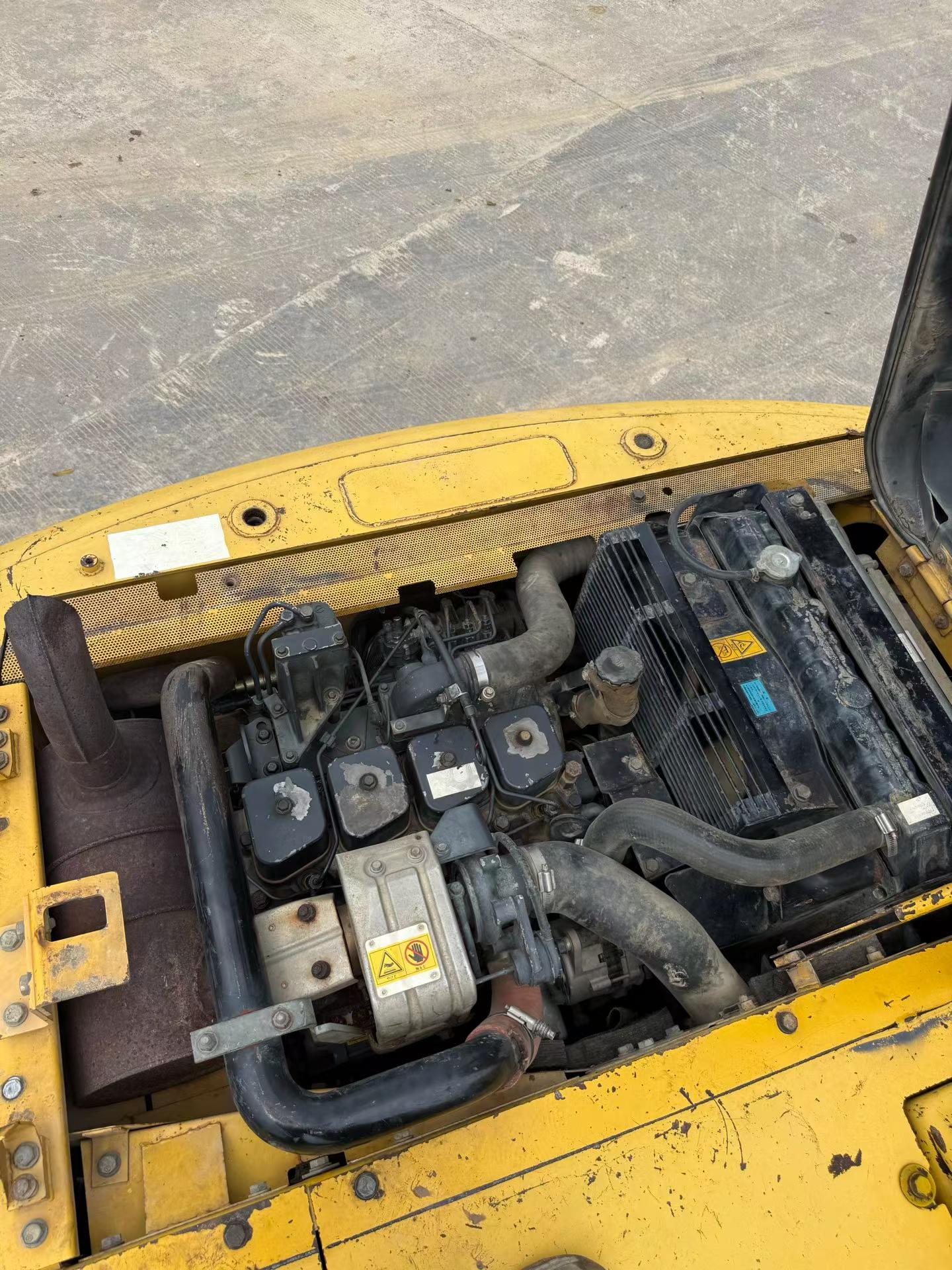 Buy Komatsu PC120-6E Used Excavator / 9